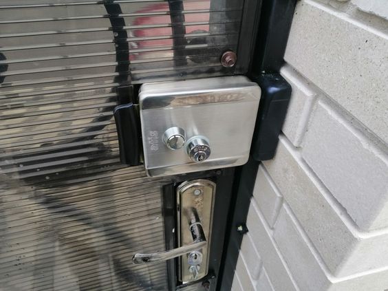 Instalação de Fechaduras